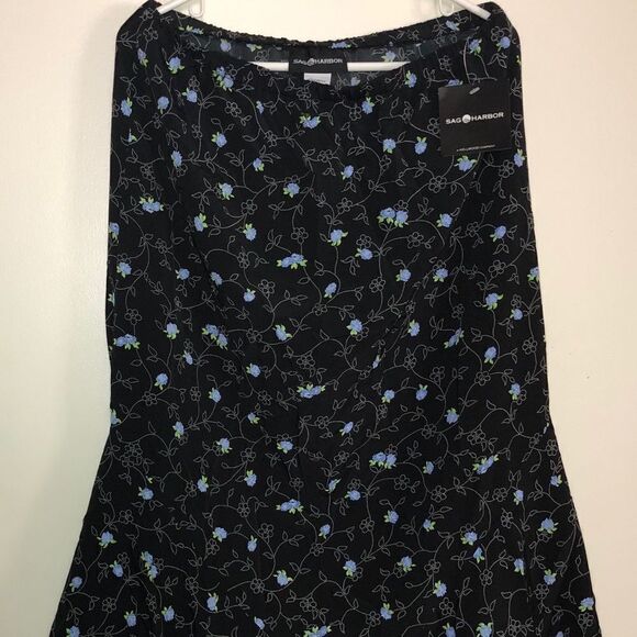 Sag Harbor Black with Blue Floral Design Skirt - Picture 2 of 6